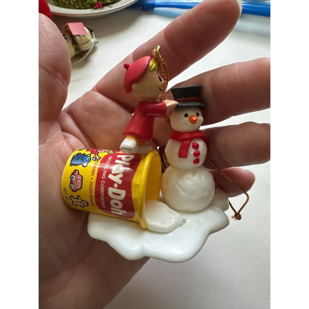 2005 Hasbro Play Doh Christmas Holiday Ornament